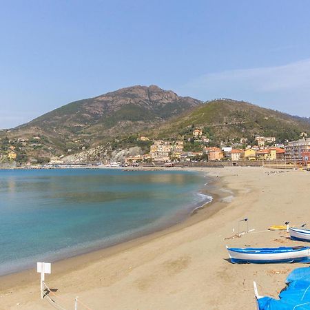 Gorgeous Apartment In Levanto With Kitchen Exteriér fotografie